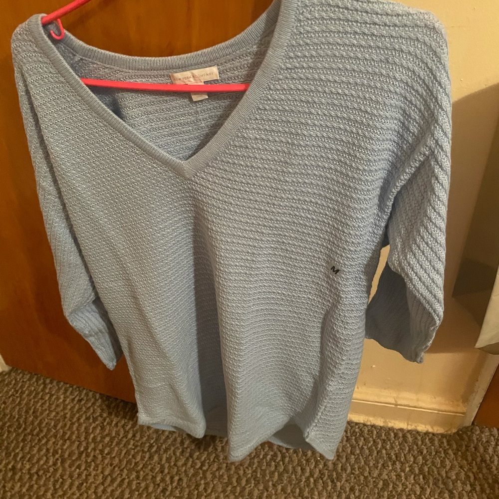 NWT NEW YORK & CO V-Neck Dolman Tunic Sweater BLUE MEDIUM - Picture 8 of 9